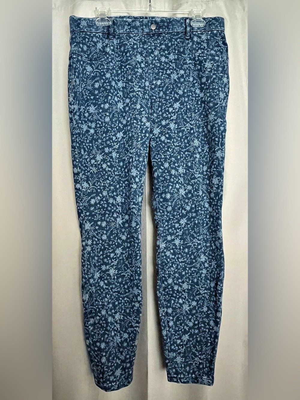 Time and Tru Blue Floral Stretch Jeggings Women’s XL 16–18